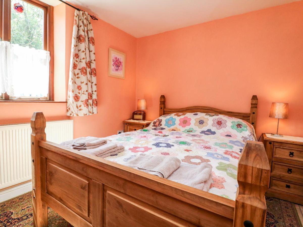 The Old Forge Cottage Bude Buitenkant foto