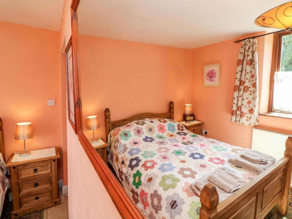 The Old Forge Cottage Bude Buitenkant foto